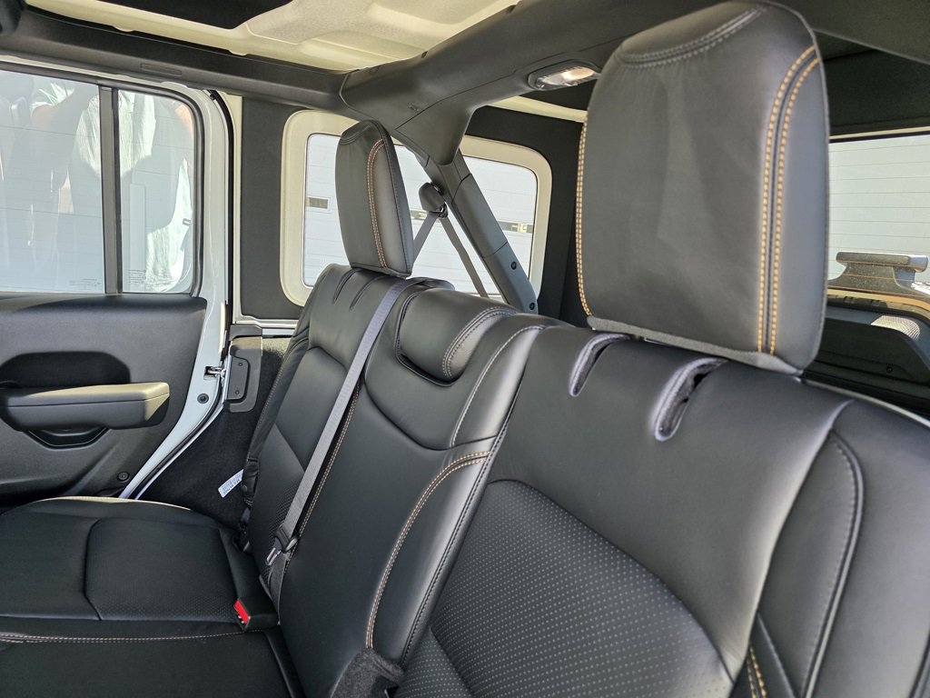 New 2026 Jeep Wrangler Sahara image 30