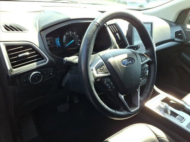 Used 2023 Ford Edge SEL w/ Convenience Package image 8