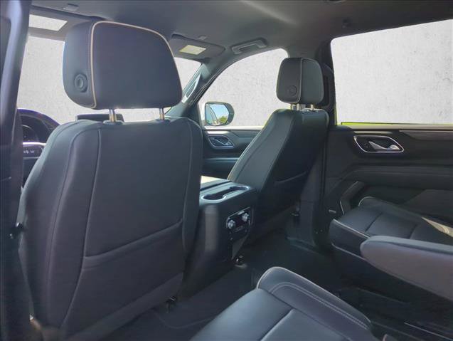 Used 2022 GMC Yukon SLT w/ SLT Luxury Package RWD image 22
