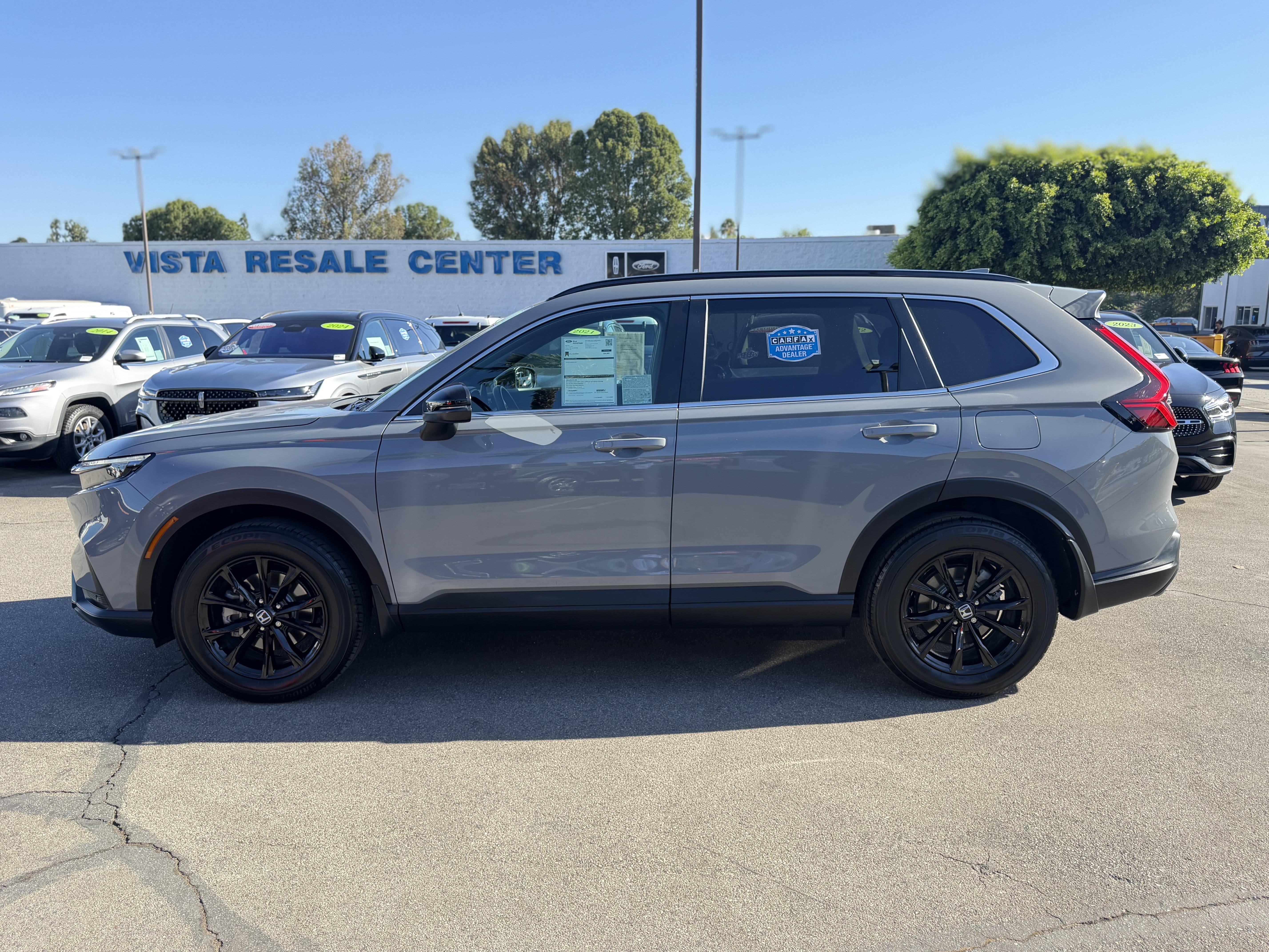 Used 2025 Honda CR-V Sport-L image 4