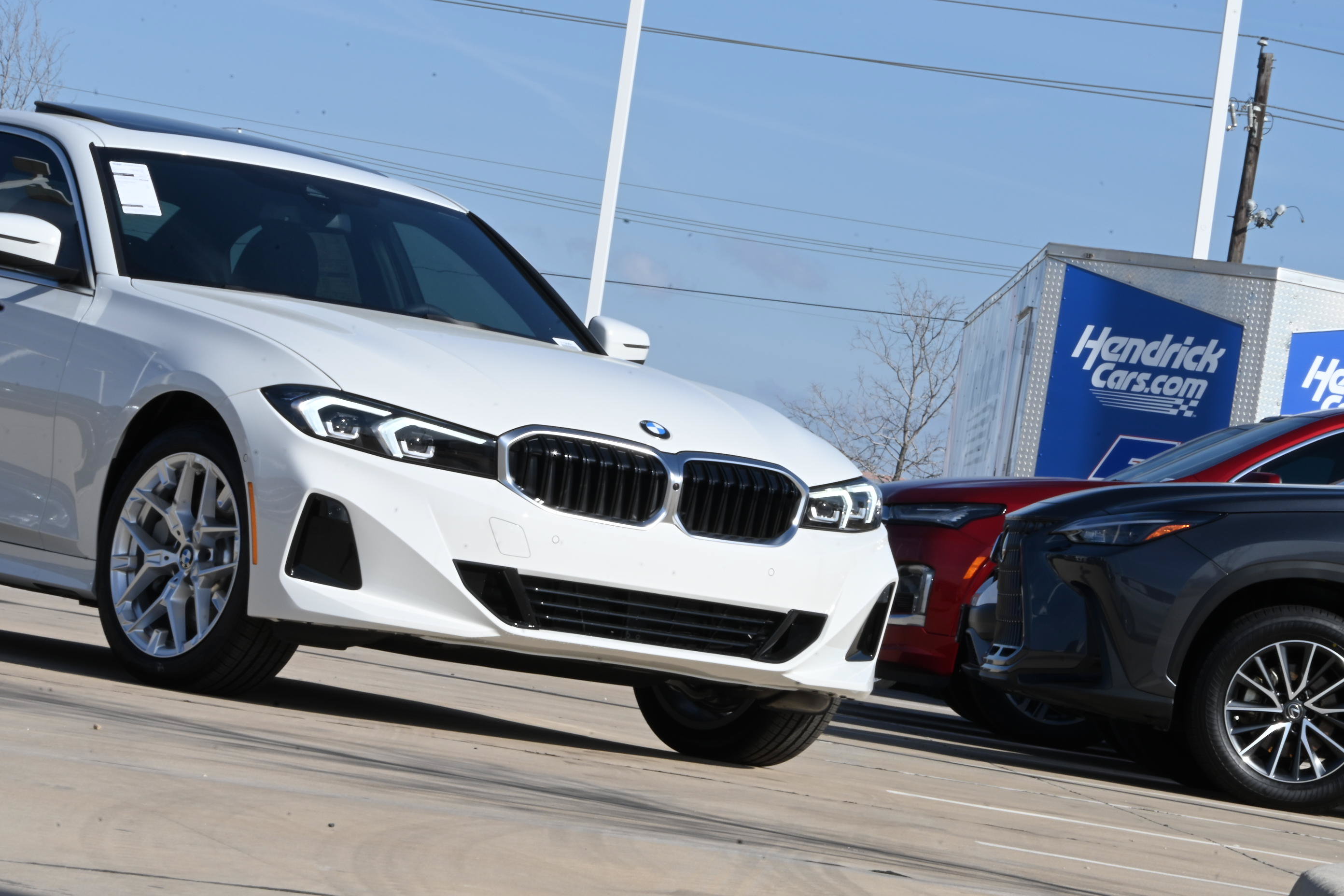Used 2026 BMW 330i Sedan w/ Convenience Package RWD image 5