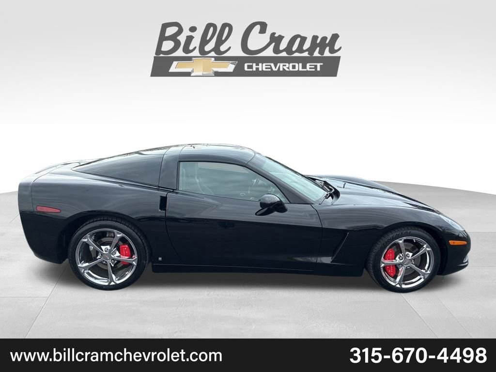Used 2007 Chevrolet Corvette Coupe w/ Preferred Equipment Group RWD image 25