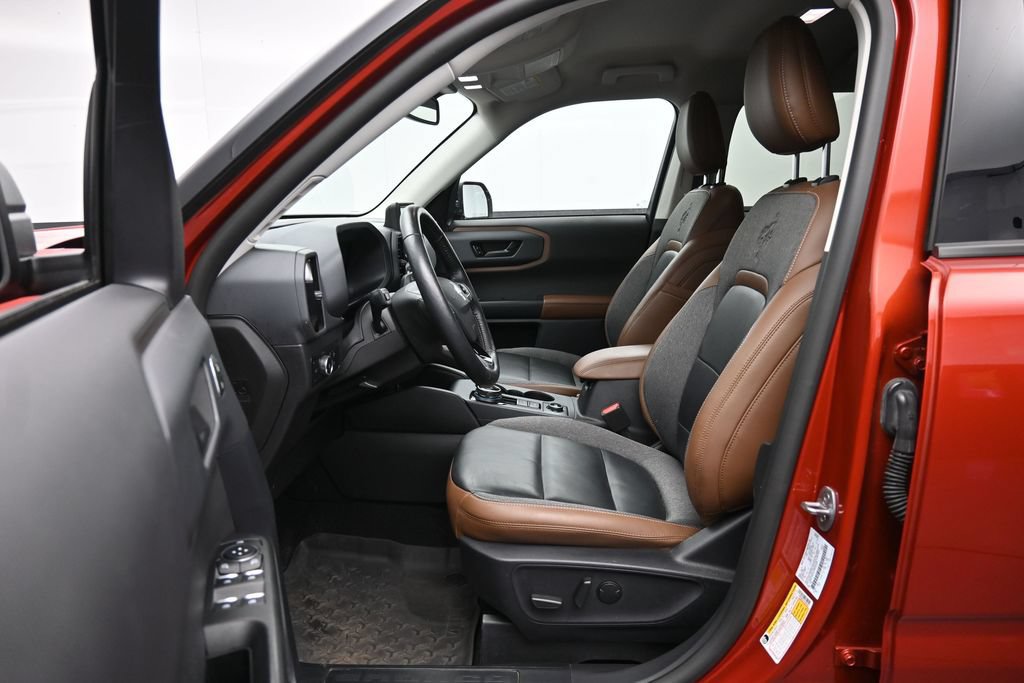 Used 2023 Ford Bronco Sport Outer Banks w/ Tech Package AWD/4WD image 23