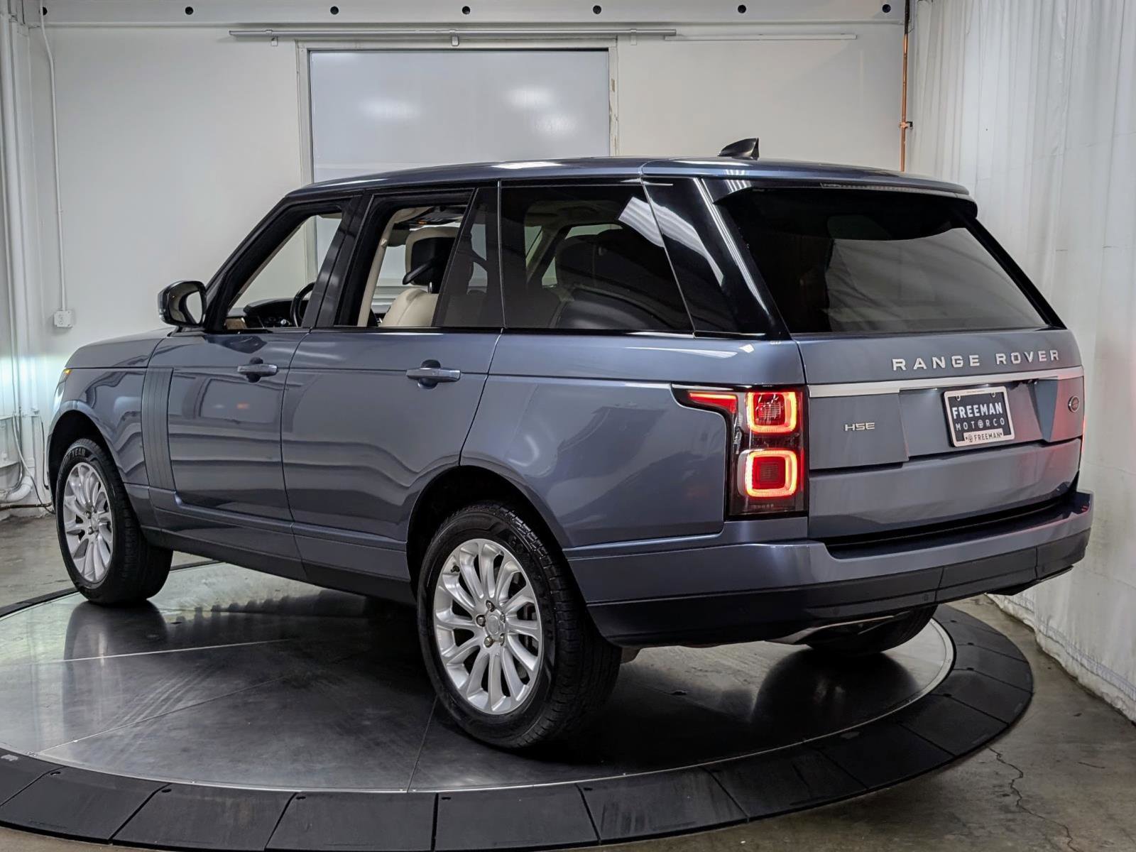 Used 2019 Land Rover Range Rover HSE AWD/4WD image 7