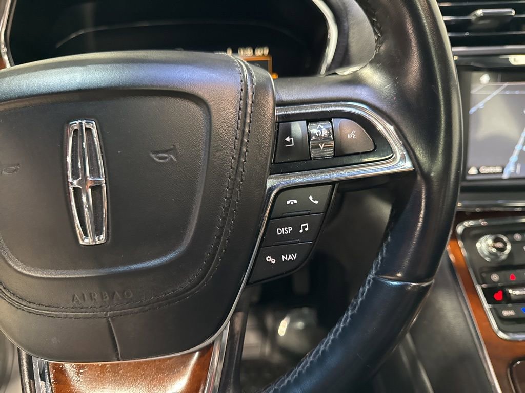Used 2017 Lincoln Continental Reserve AWD/4WD image 15