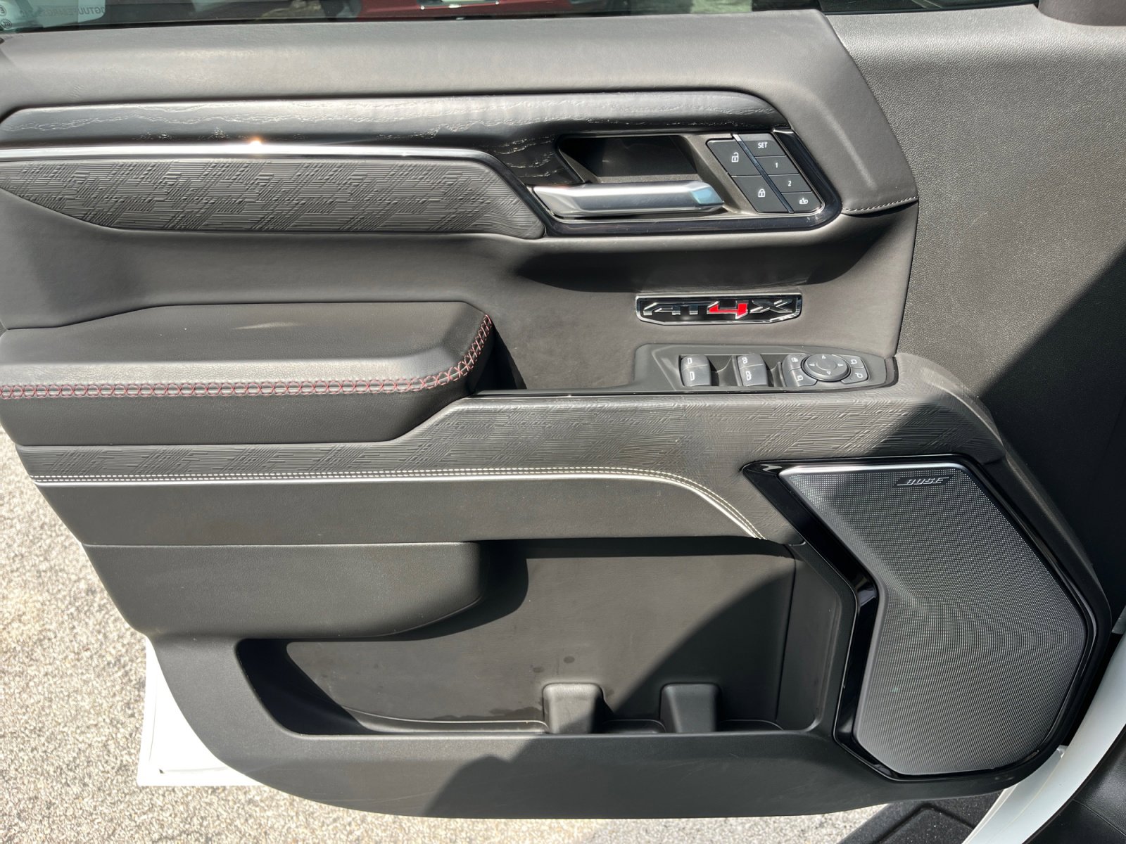 Used 2024 GMC Sierra 1500 AT4X AWD/4WD image 22
