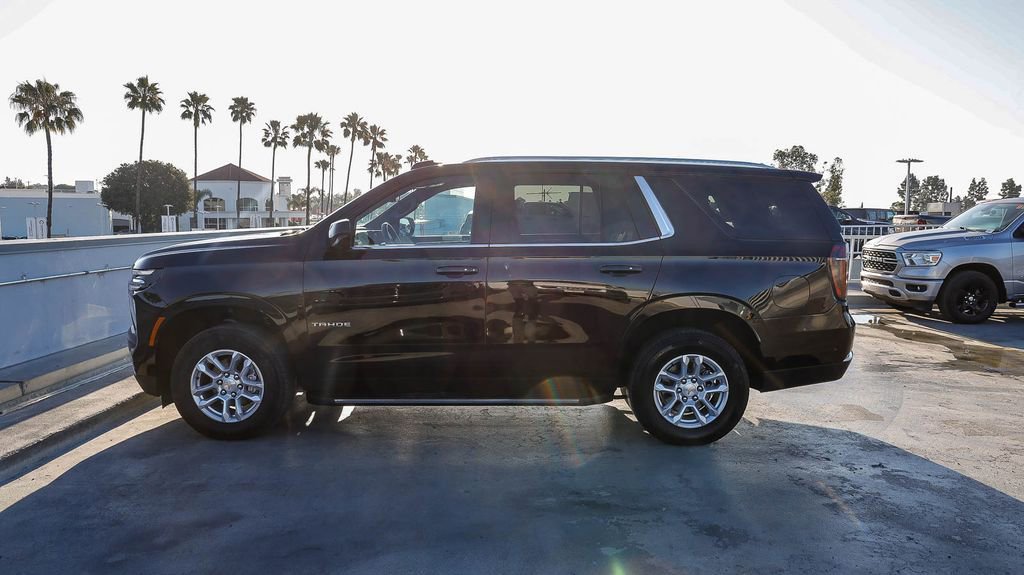 Used 2025 Chevrolet Tahoe LT AWD/4WD image 14