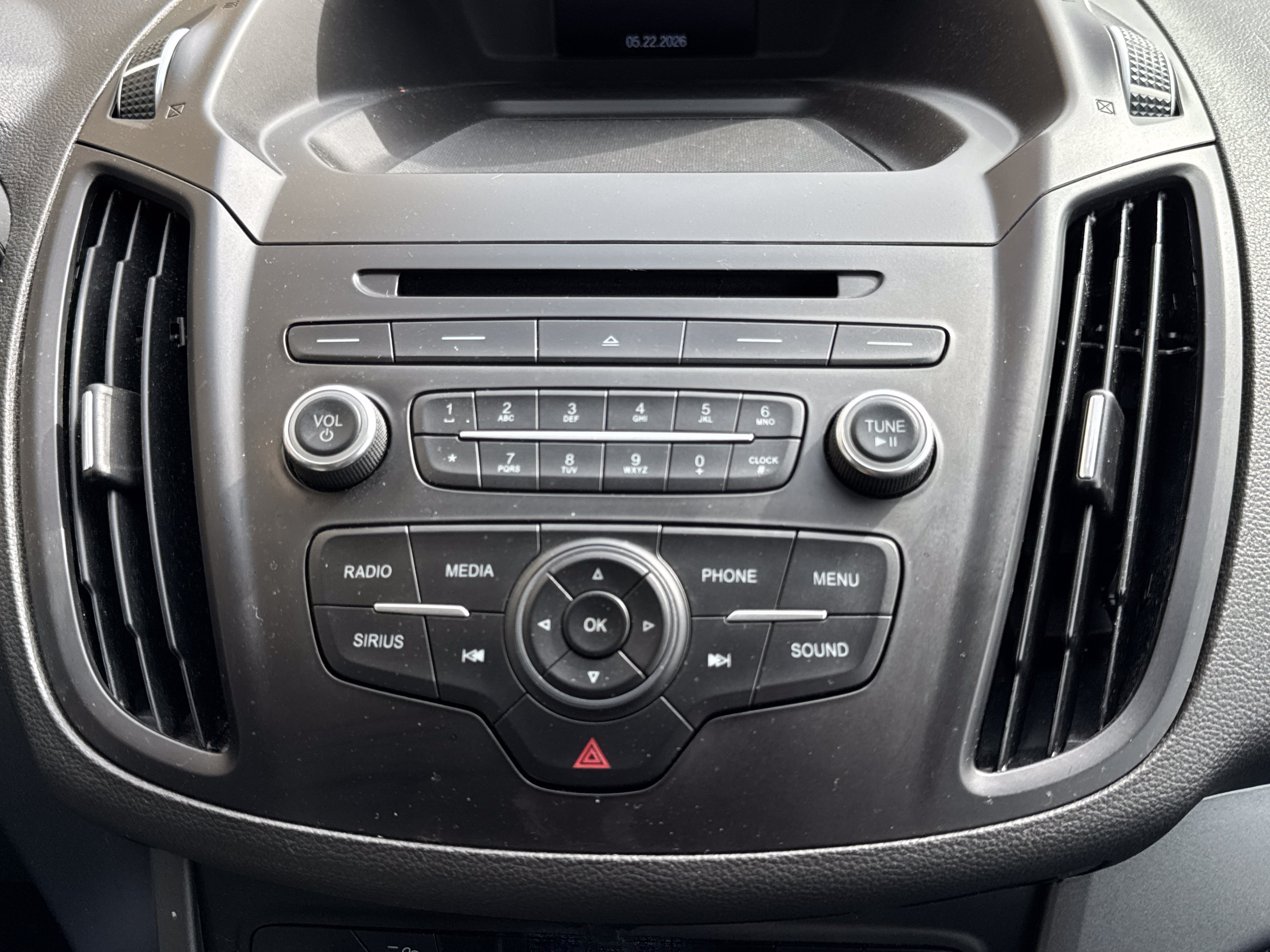 Used 2018 Ford Escape SE FWD image 16