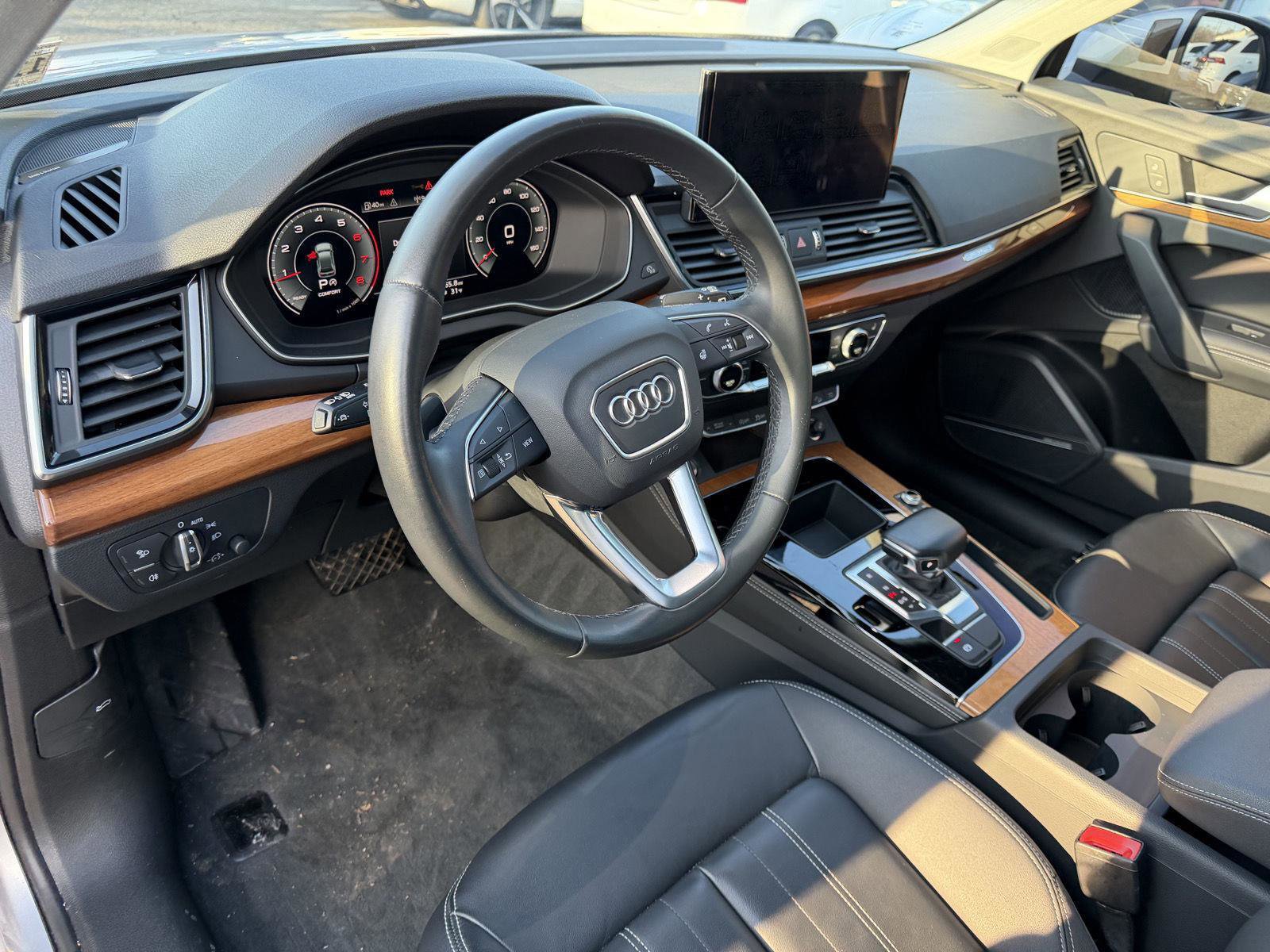 Used 2023 Audi Q5 2.0T Premium Plus w/ Premium Plus Package image 12