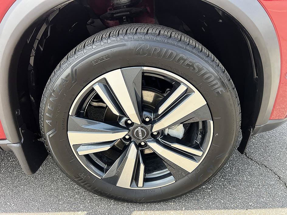 Certified 2023 Nissan Rogue SL w/ SL Premium Package FWD image 12