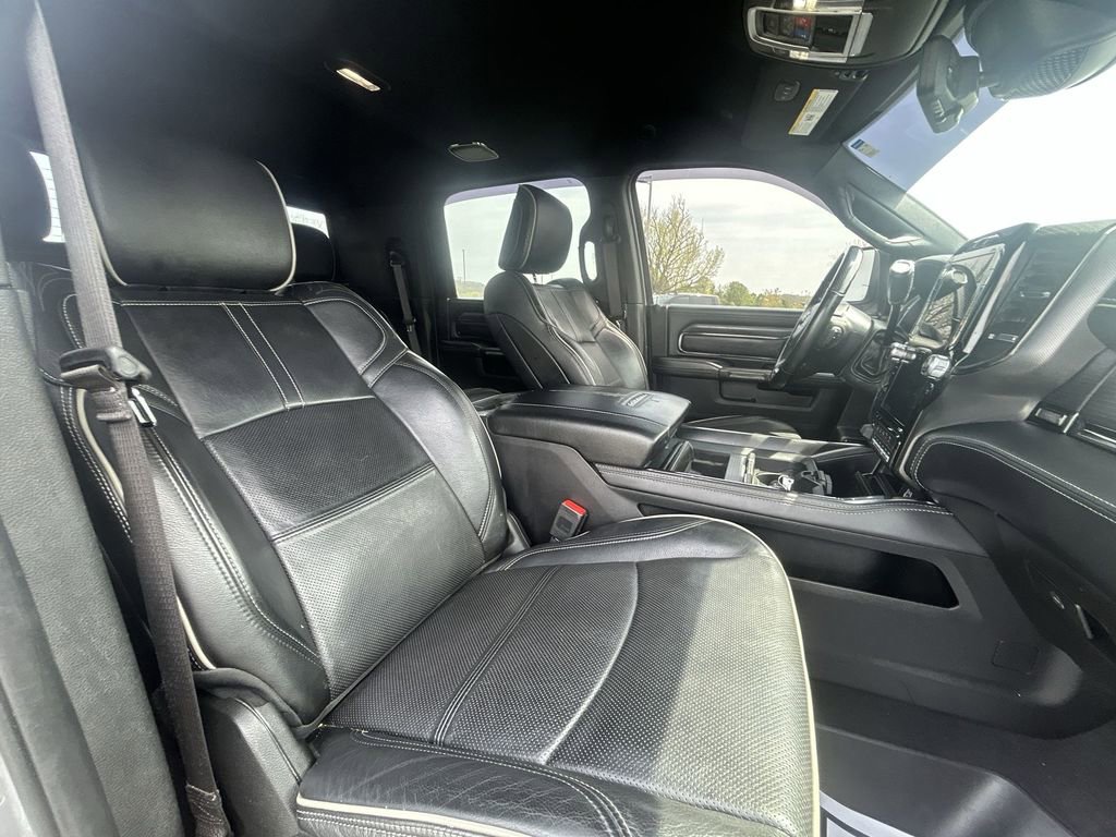 Used 2022 RAM 2500 Limited AWD/4WD image 30