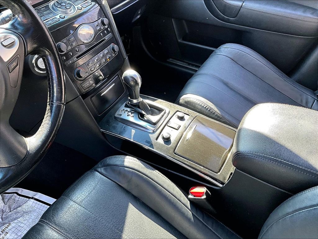 Used 2017 INFINITI QX70 AWD w/ Premium Package image 13
