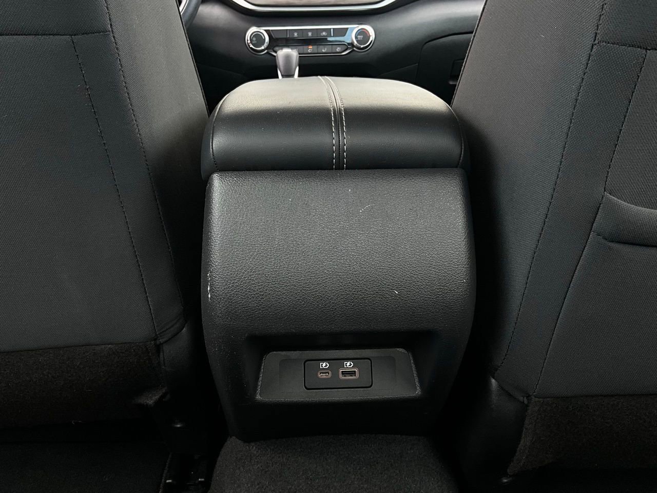 Used 2025 Nissan Altima 2.5 SV image 13