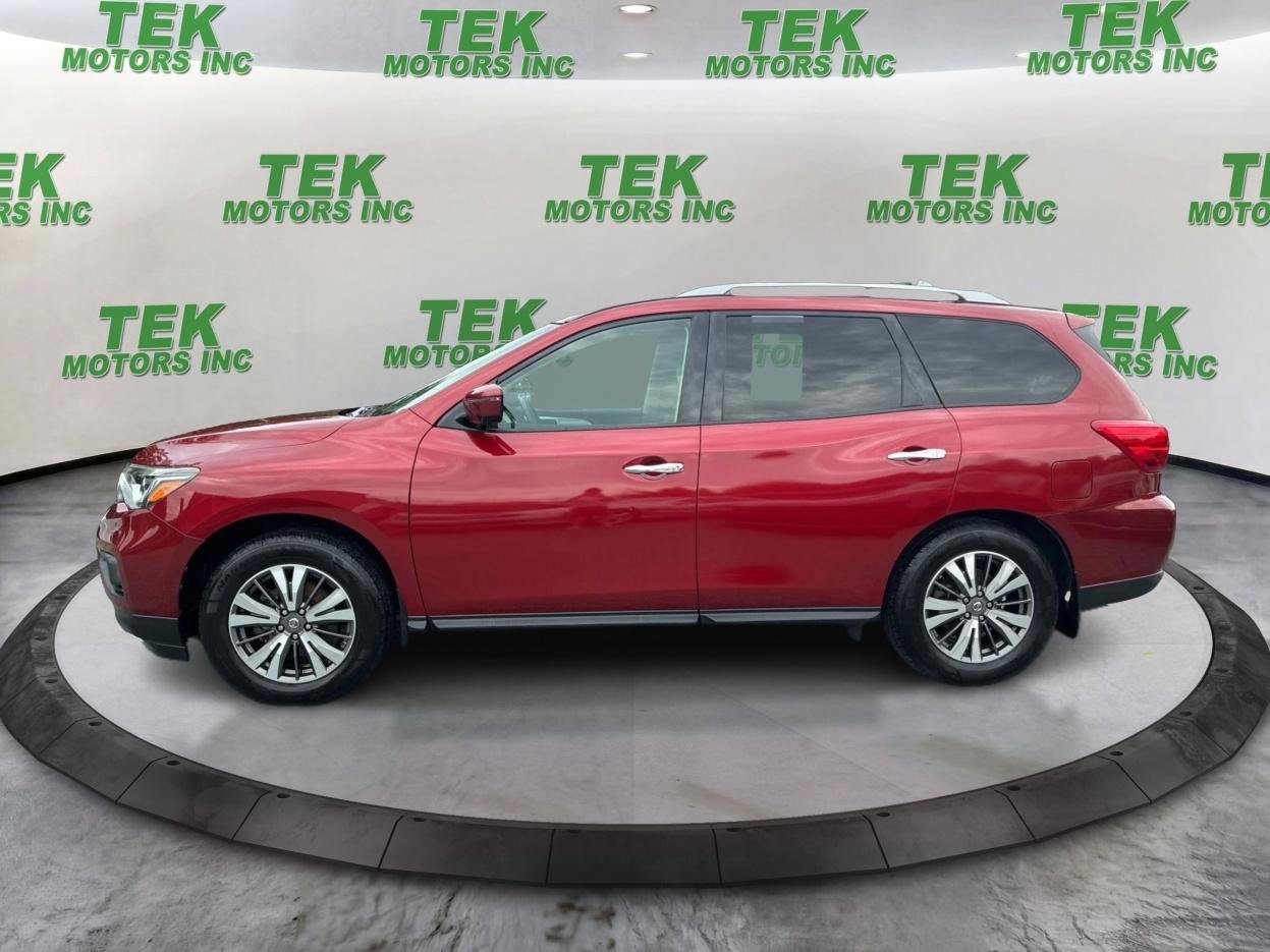 Used 2017 Nissan Pathfinder SL w/ SL Premium Package FWD image 10
