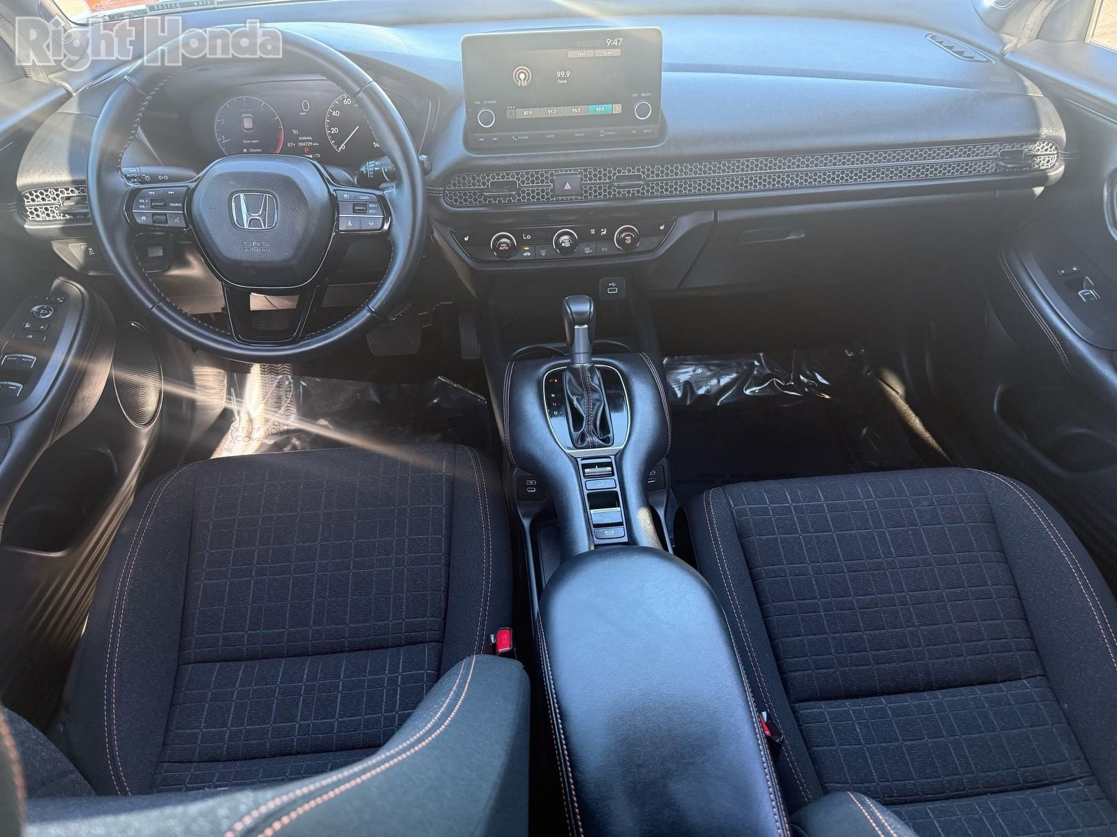 Used 2025 Honda HR-V Sport image 27