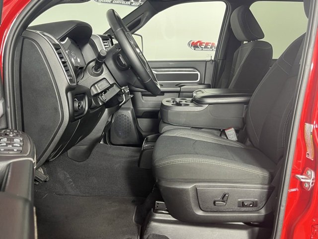 Used 2024 RAM 2500 Big Horn w/ Sport Appearance Package image 25