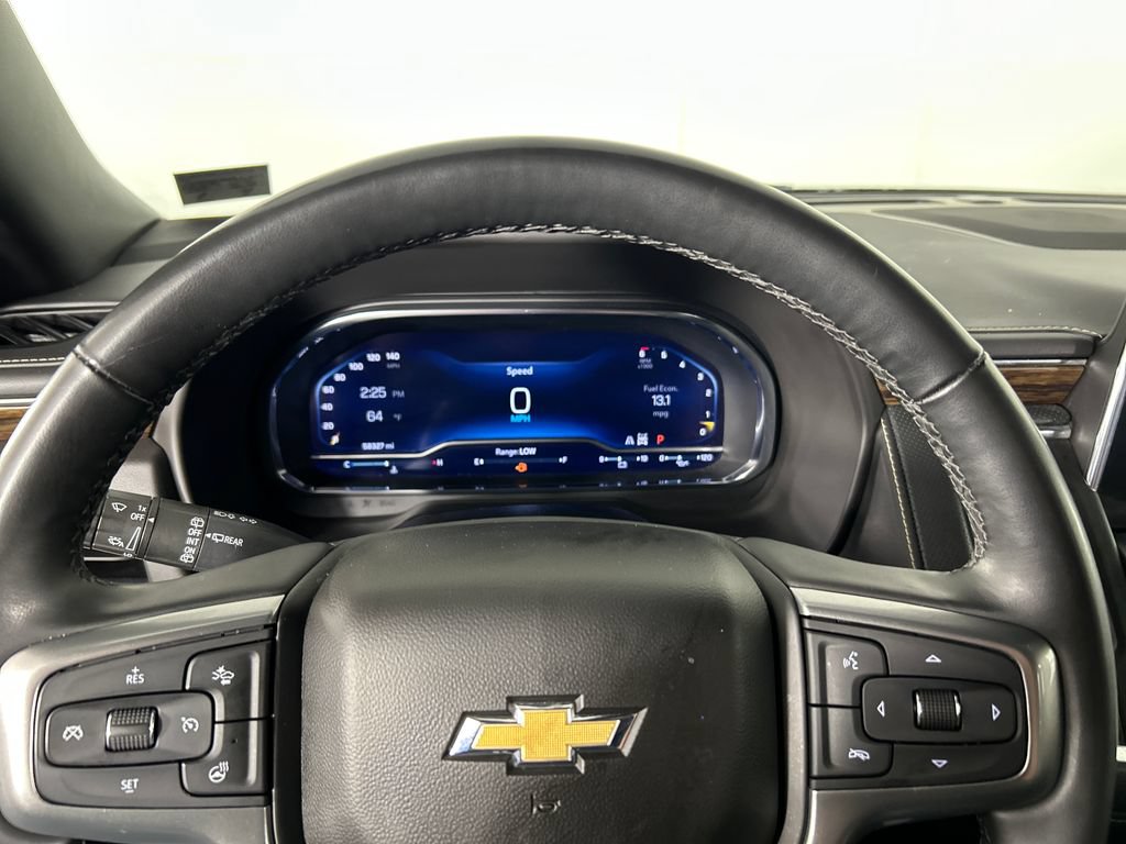 Used 2024 Chevrolet Tahoe Premier AWD/4WD image 14