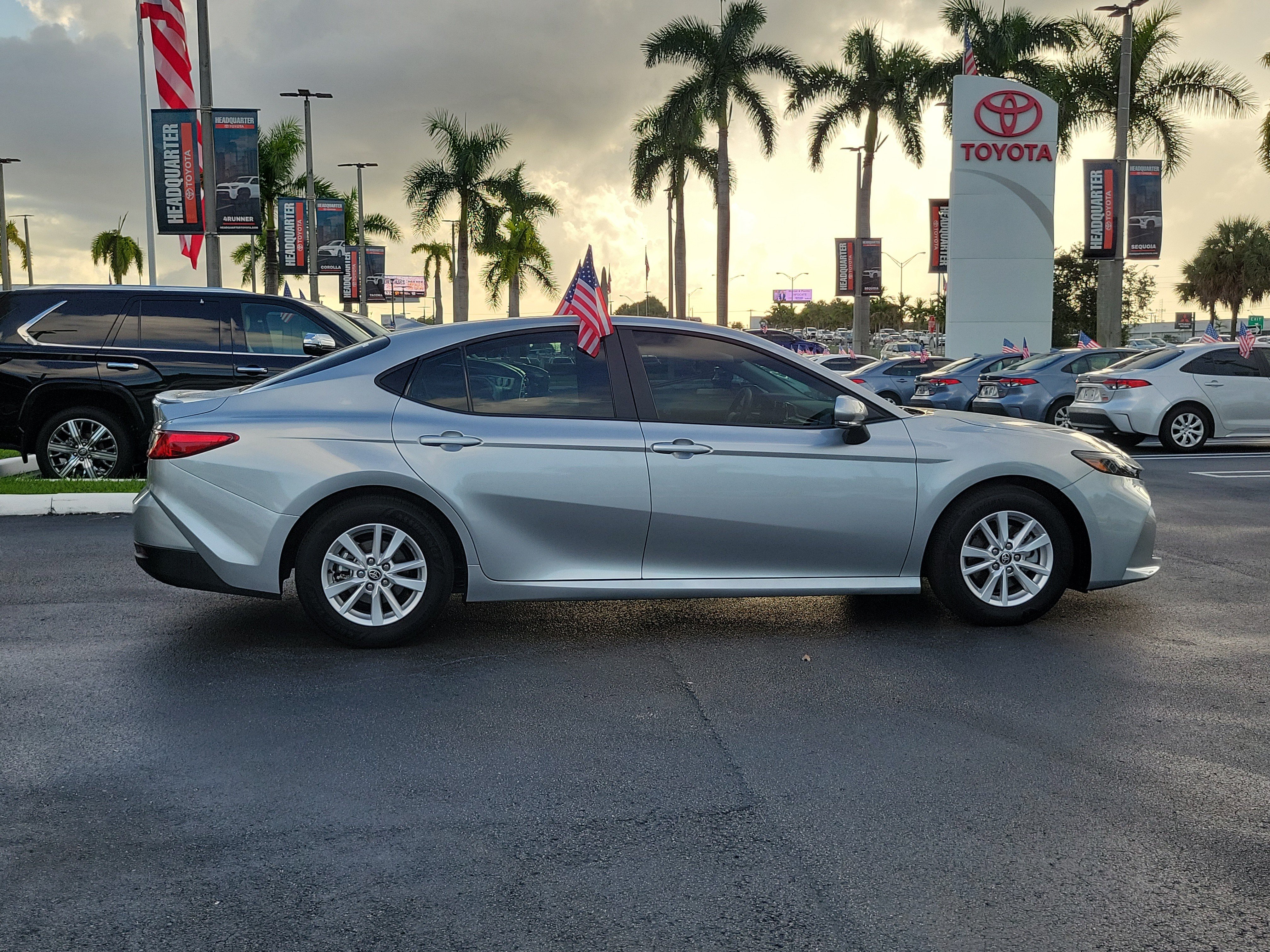 Used 2026 Toyota Camry LE w/ Convenience Package FWD image 13