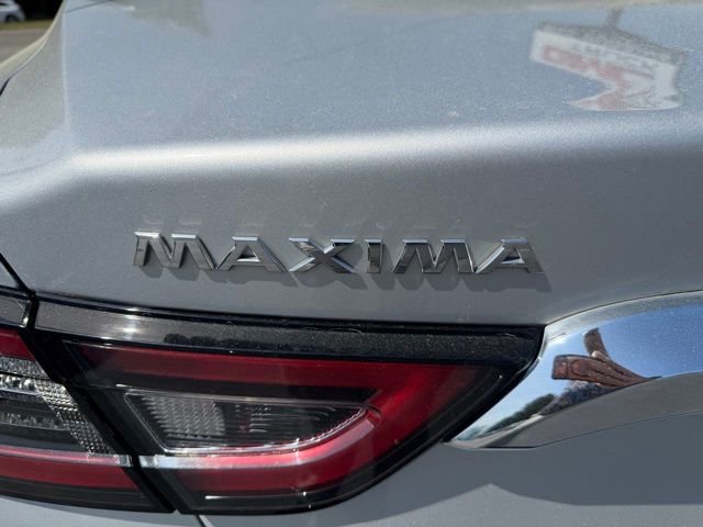 Used 2019 Nissan Maxima 3.5 SV w/ Floor Mat Group FWD image 8