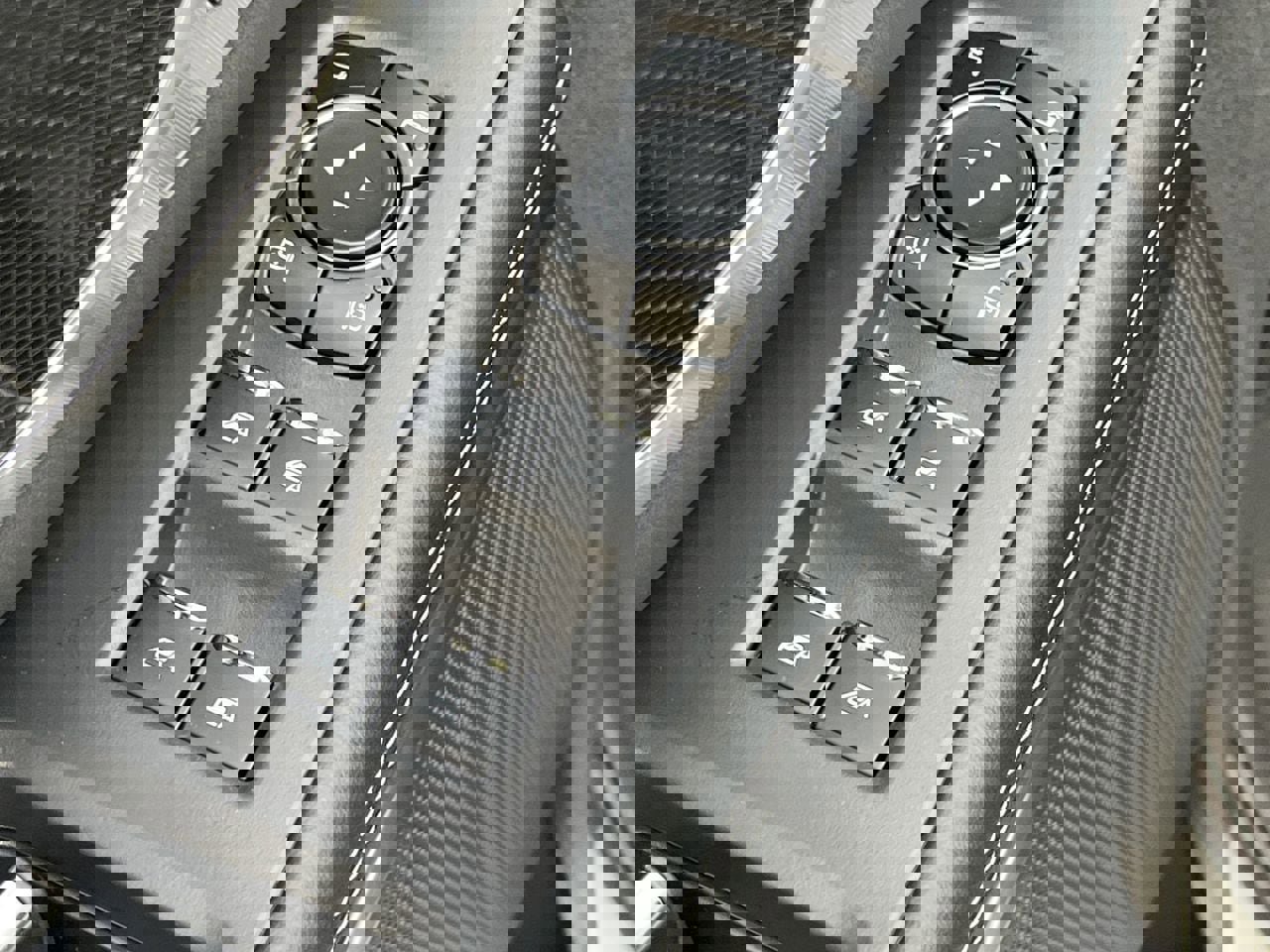 New 2025 Ford Expedition Max Platinum w/ Stealth Performance Package image 17