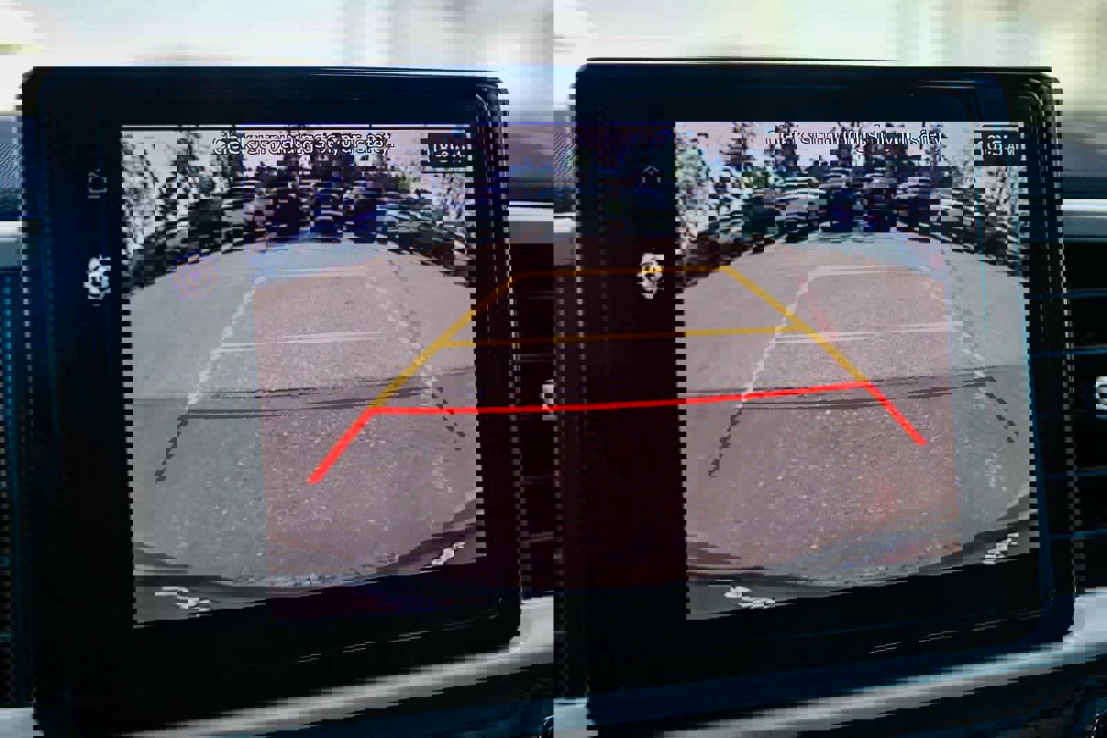 Used 2023 Hyundai Venue Limited image 24