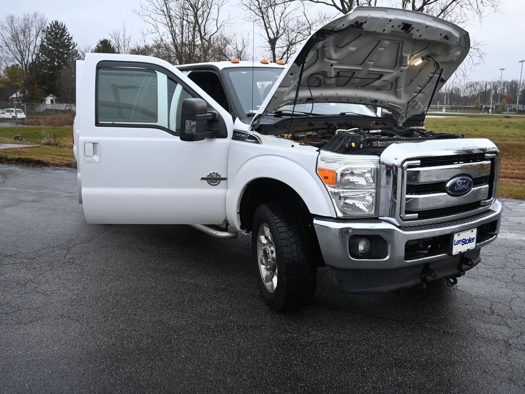 Used 2015 Ford F350 Lariat w/ Lariat Interior Package image 44