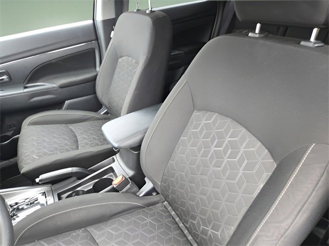 Used 2023 Mitsubishi Outlander Sport ES image 11