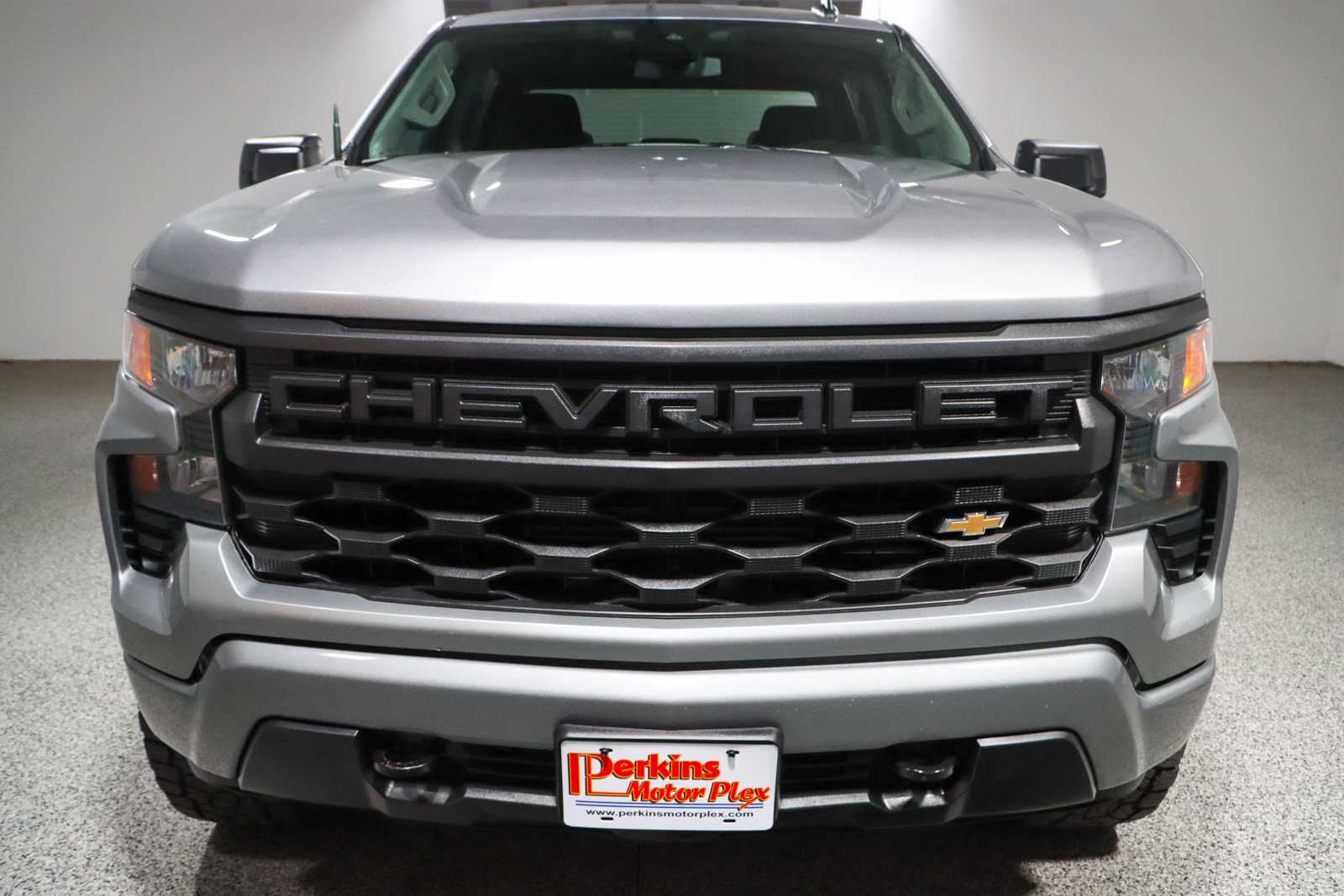 Used 2024 Chevrolet Silverado 1500 Custom AWD/4WD image 4