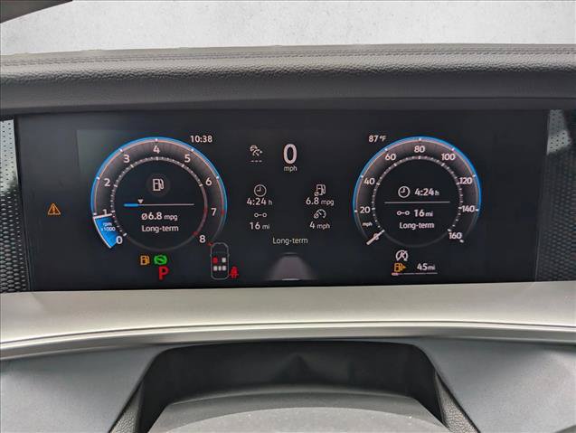 New 2026 Volkswagen Tiguan SE R-Line FWD image 16