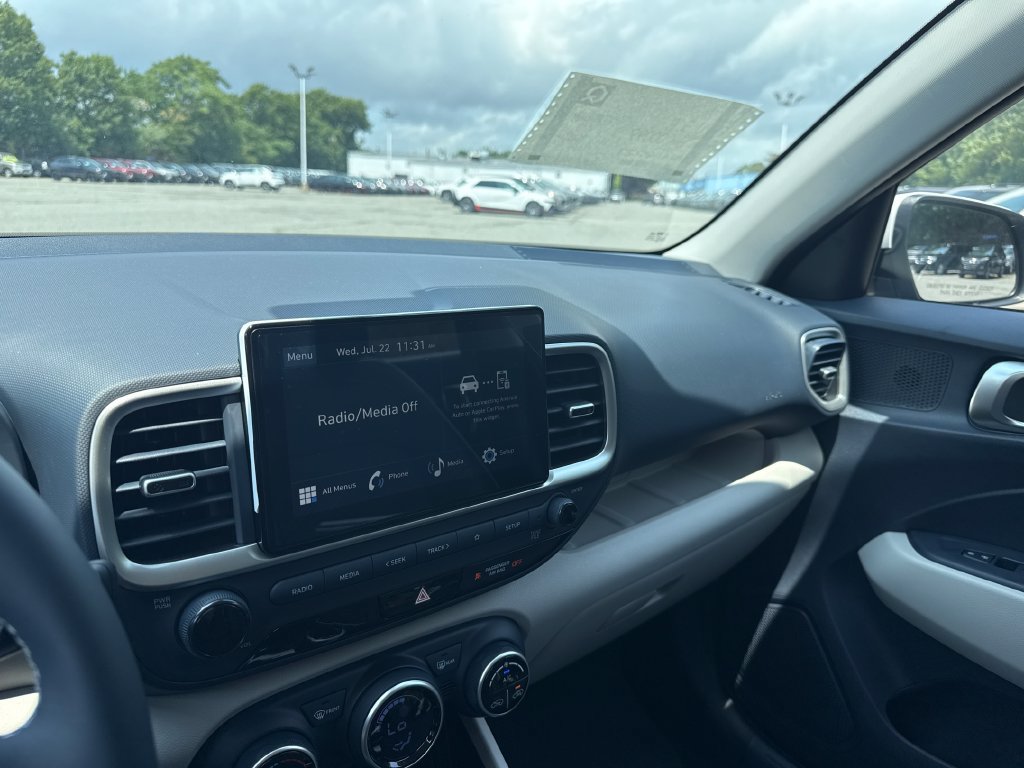 New 2026 Hyundai Venue SEL FWD image 18