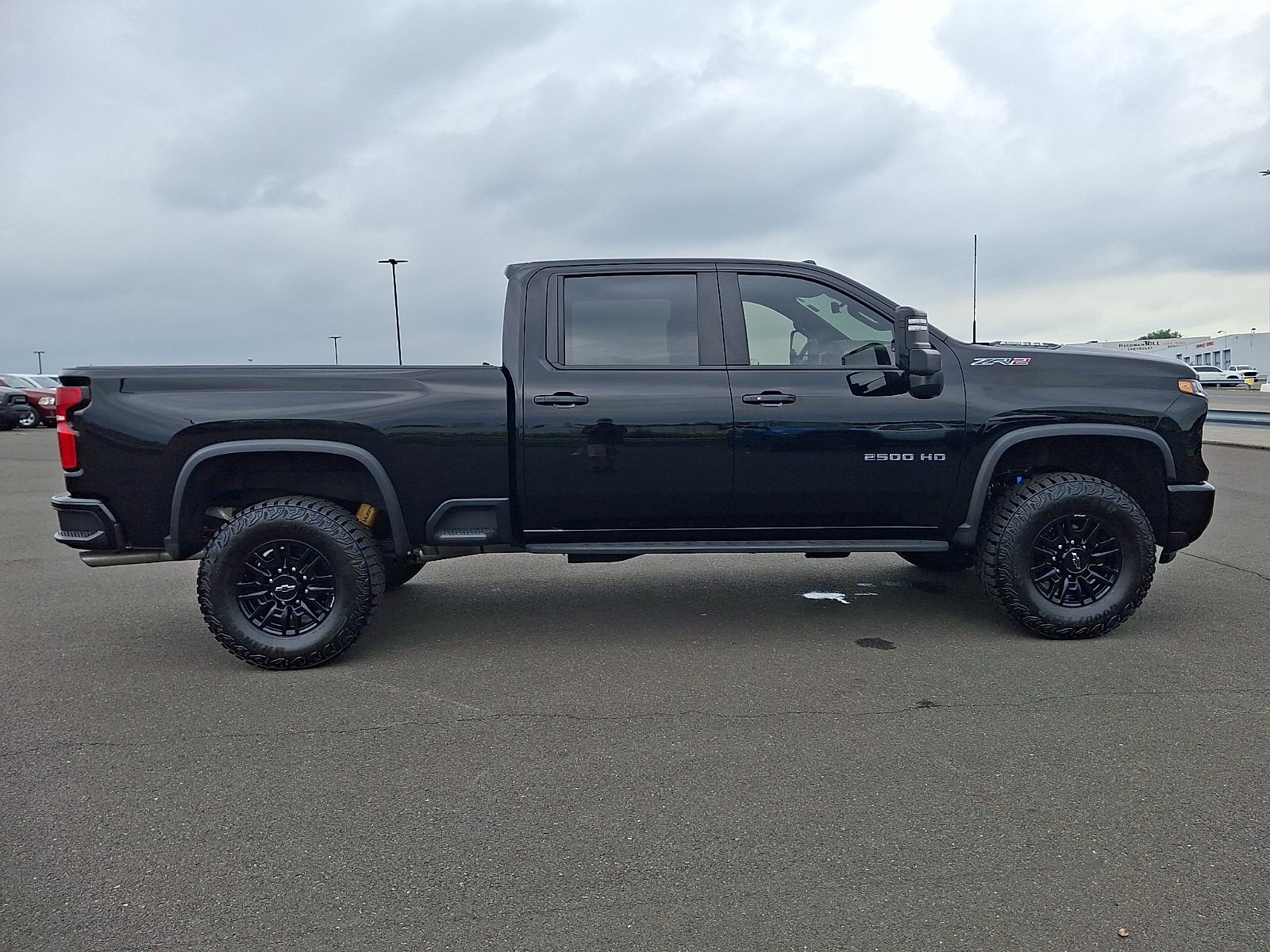 Used 2025 Chevrolet Silverado 2500 ZR2 w/ Technology Package AWD/4WD image 7