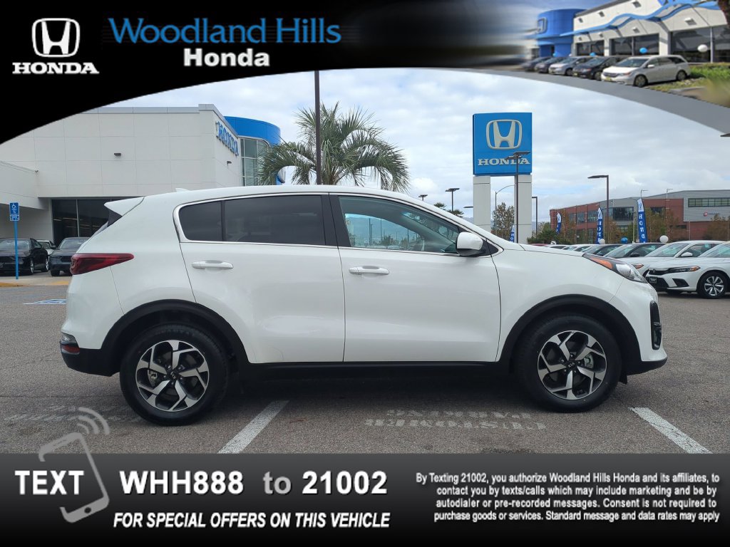Used 2020 Kia Sportage LX FWD image 4