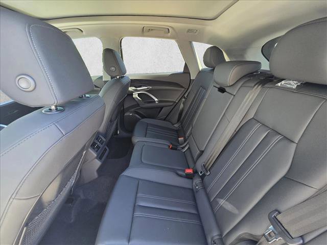 New 2026 Audi Q5 Premium AWD/4WD image 16