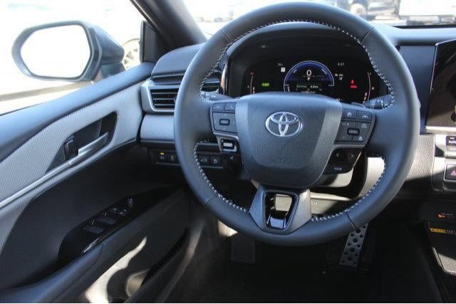 Certified 2026 Toyota Camry SE FWD image 43