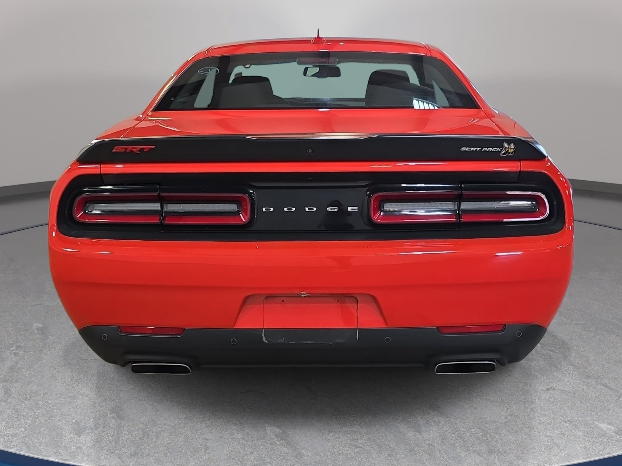 Used 2021 Dodge Challenger R/T Scat Pack w/ Scat Pack Stripe RWD image 7