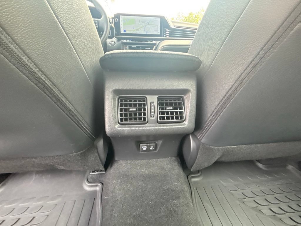Used 2026 Toyota Camry XSE w/ Premium Plus Package AWD/4WD image 16