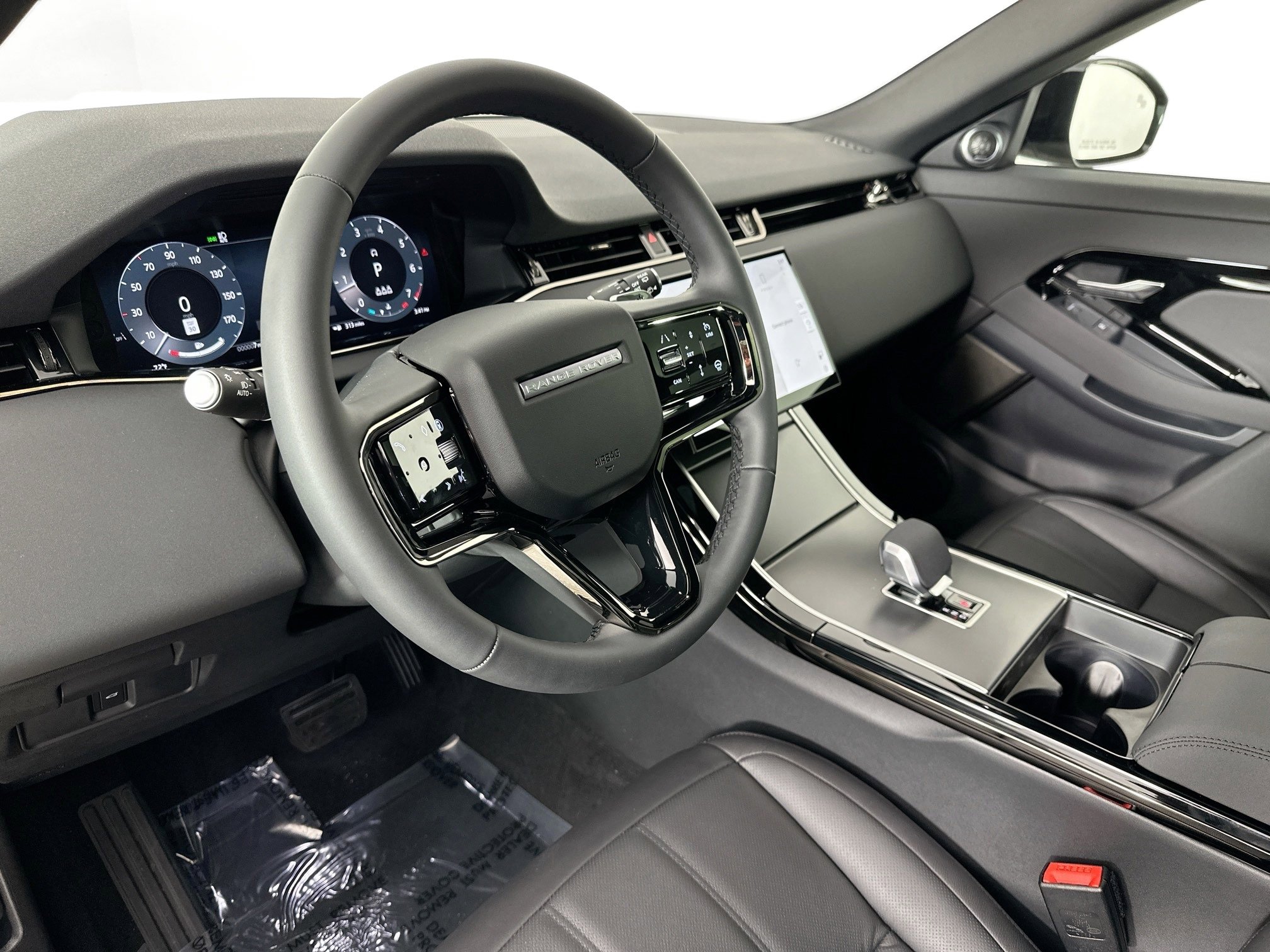 Used 2026 Land Rover Range Rover Evoque S image 10