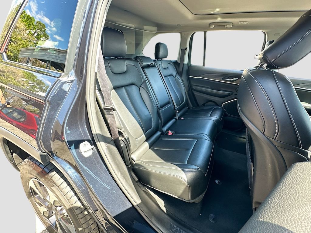 Used 2024 Jeep Grand Cherokee Limited 4xe image 28