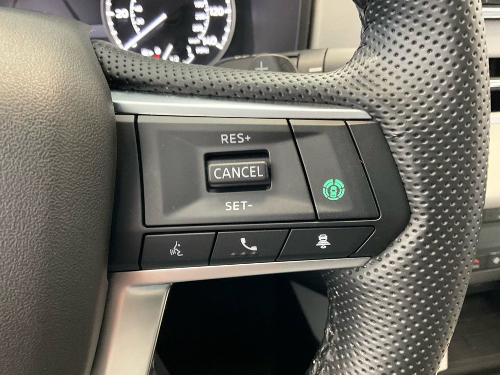 Used 2022 Mitsubishi Outlander SEL image 13