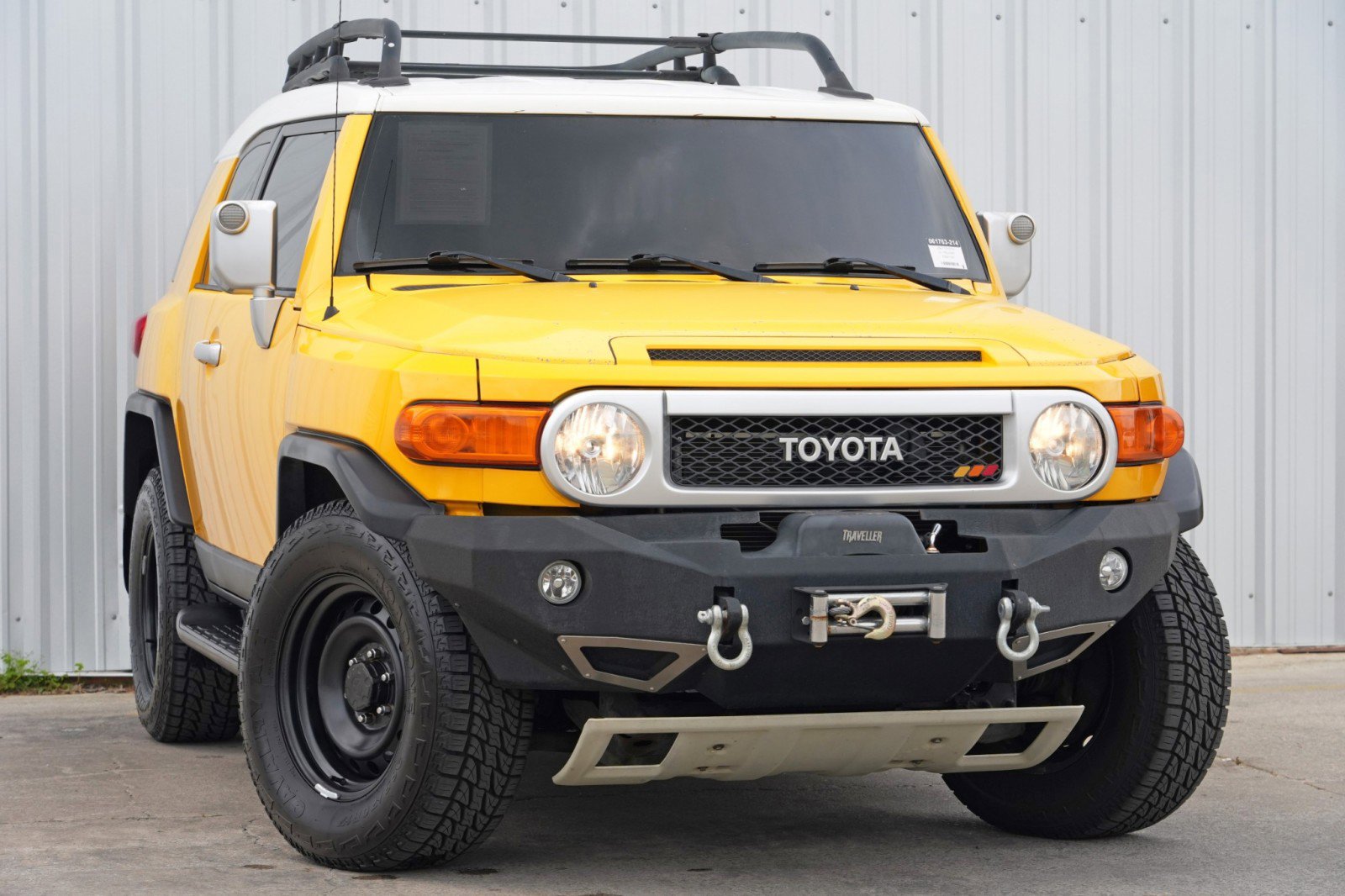 Used 2007 Toyota FJ Cruiser 4WD image 2