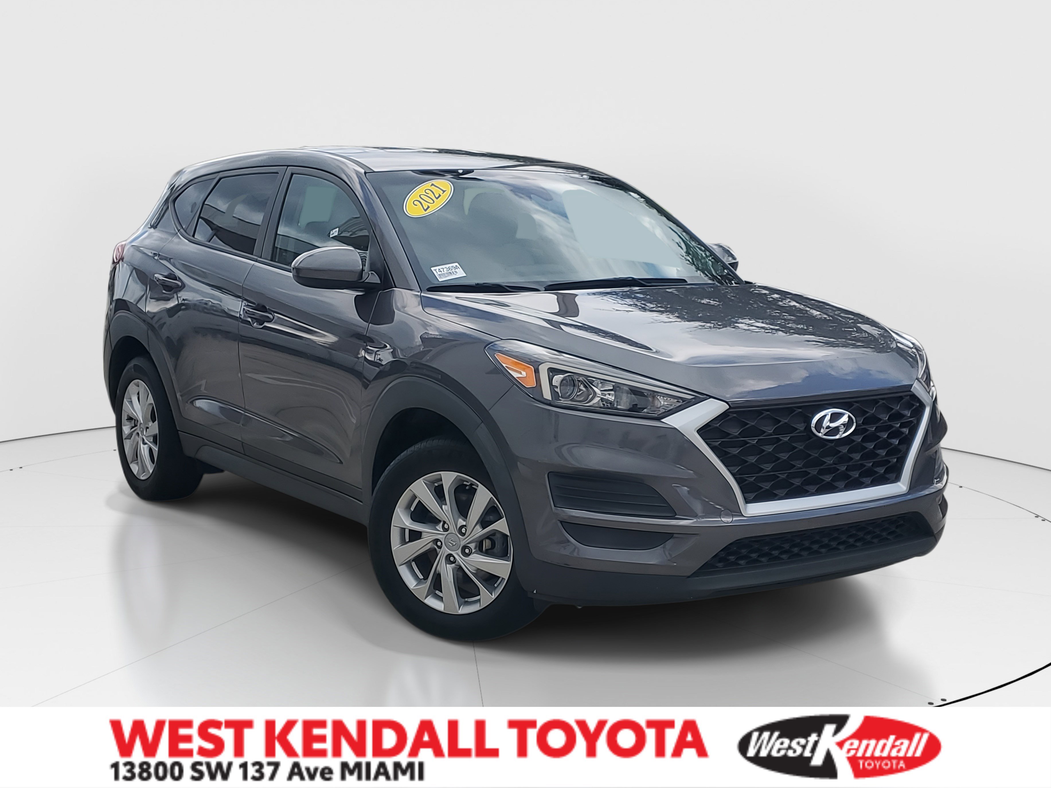 Used 2021 Hyundai Tucson SE w/ Cargo Package