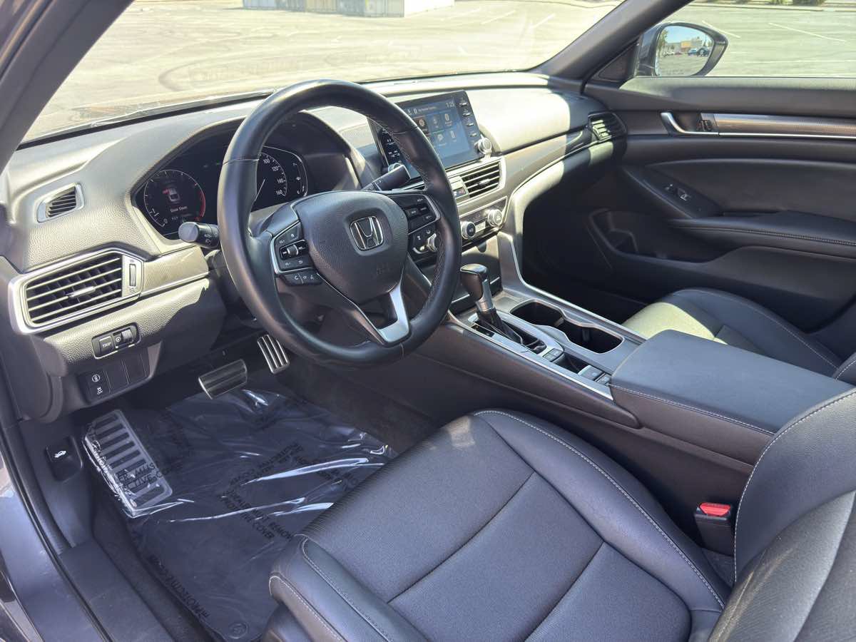 Used 2019 Honda Accord Sport image 14
