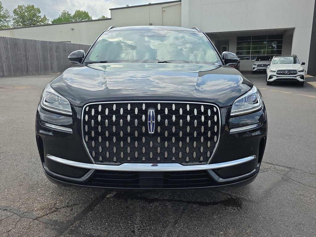 Used 2025 Lincoln Corsair Grand Touring w/ Equipment Group 301A image 8