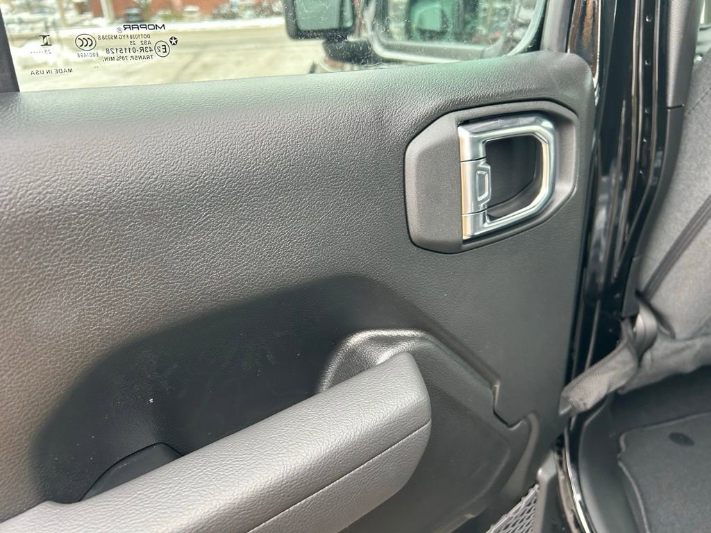 New 2026 Jeep Gladiator Sport image 25