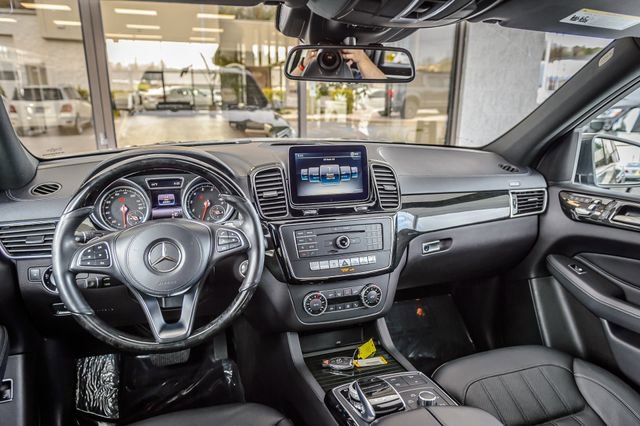Used 2017 Mercedes-Benz GLS 450 4MATIC image 30