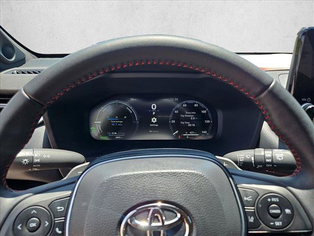 Used 2025 Toyota RAV4 XSE AWD/4WD image 11