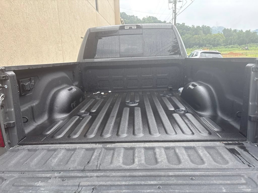 Used 2025 RAM 2500 Limited AWD/4WD image 10