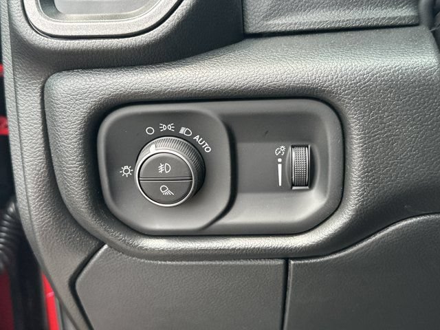 New 2026 RAM 2500 Warlock AWD/4WD image 22
