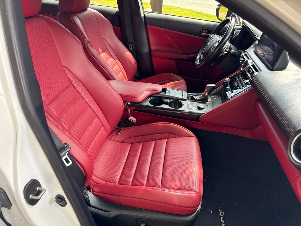 Used 2022 Lexus IS 350 F Sport RWD image 9