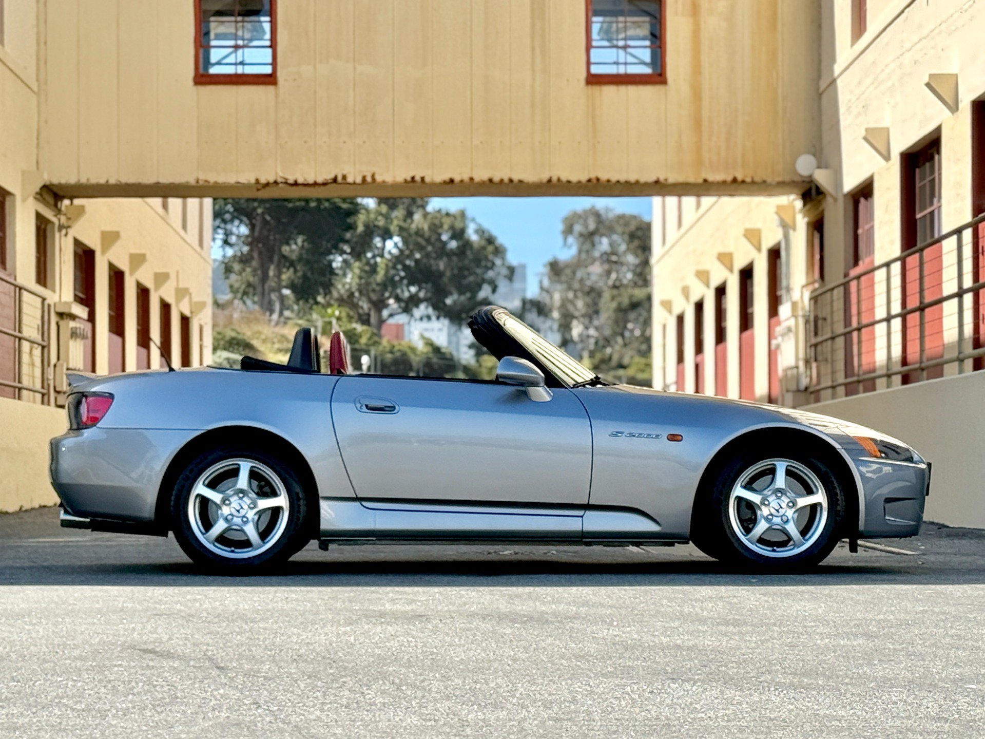 Used 2000 Honda S2000 image 10